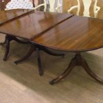 350 1049 DINING TABLE